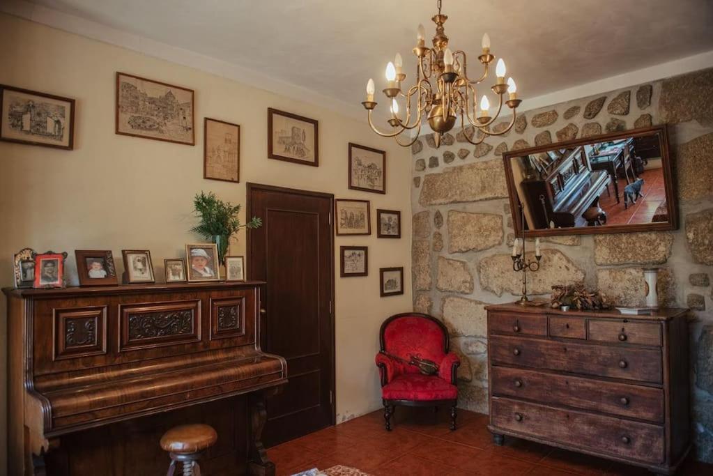 הוילה לוסאדה Casa De Marlaes מראה חיצוני תמונה